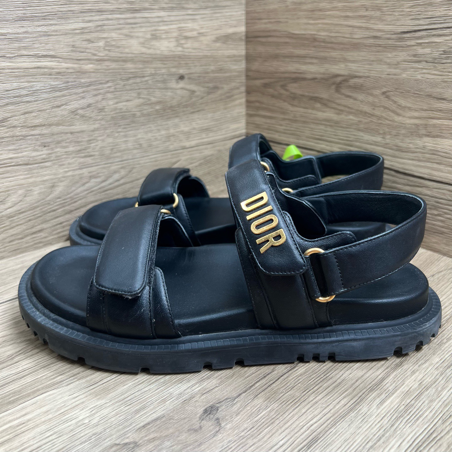 95新 DIOR/迪奥 DiorAct 黑金凉鞋 40码