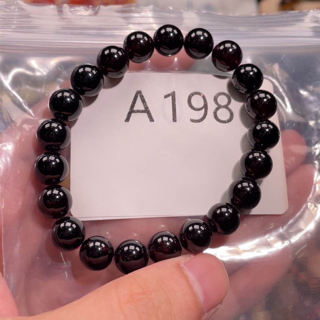 手链未镶嵌水晶68888887