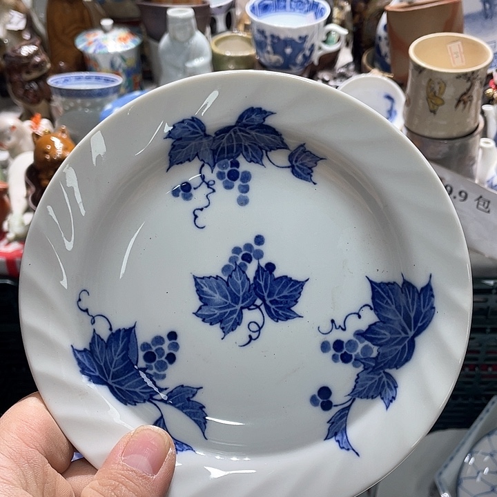 瓷片你是哪里有个人的朋友可以