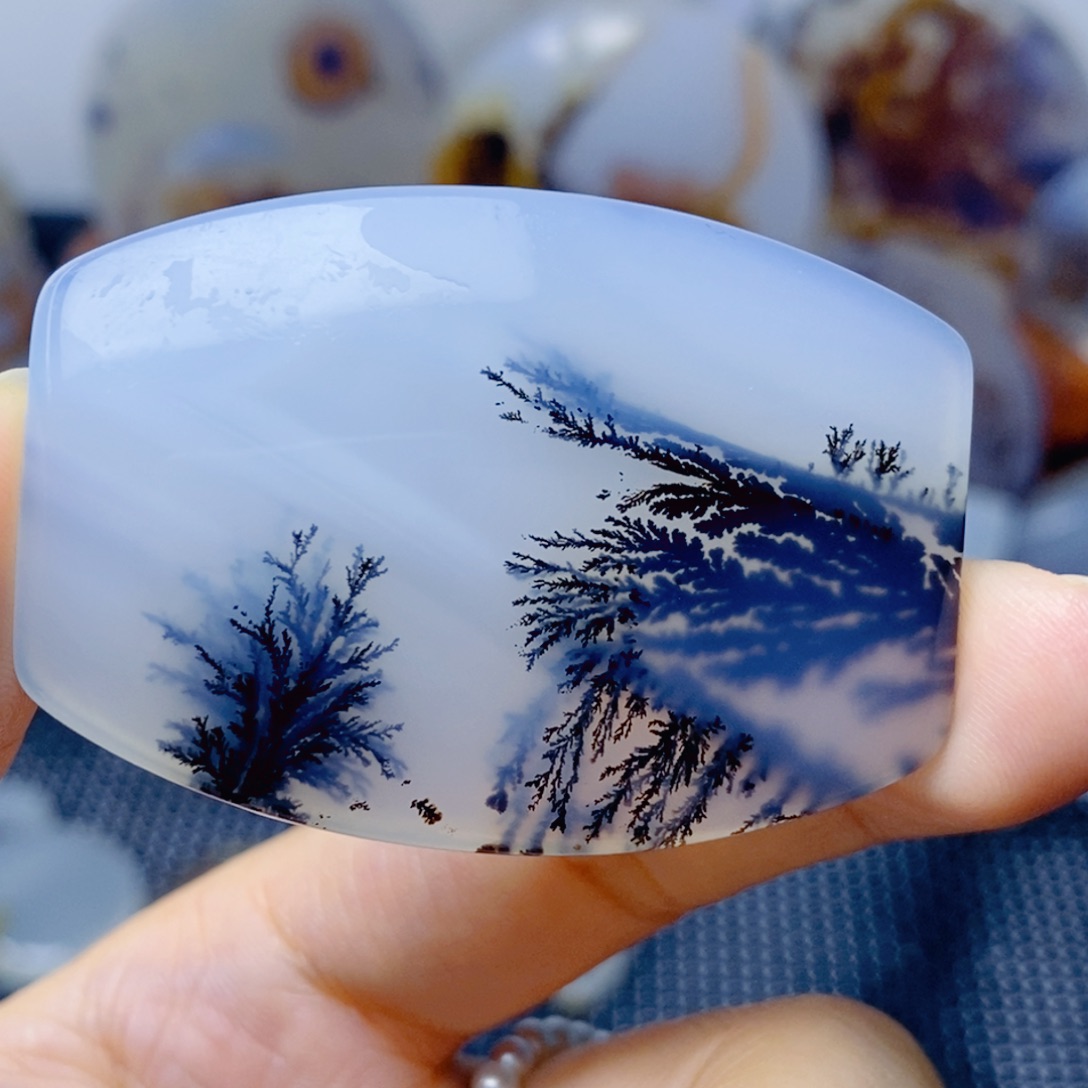 玛瑙/玉髓未镶嵌珠宝奇石