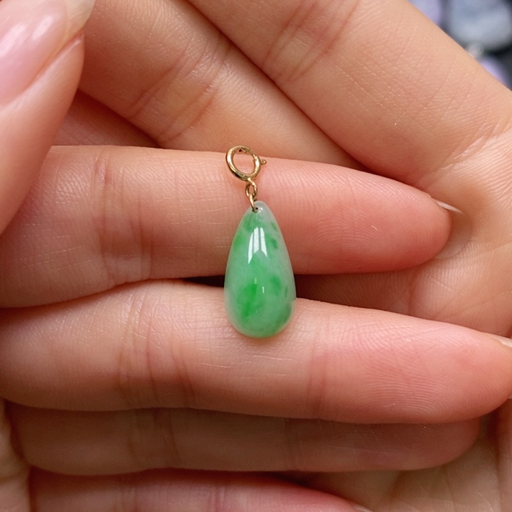 翡翠颈饰未镶嵌吊坠