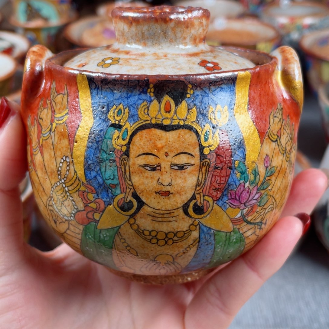 杯手绘千手观音宝瓶