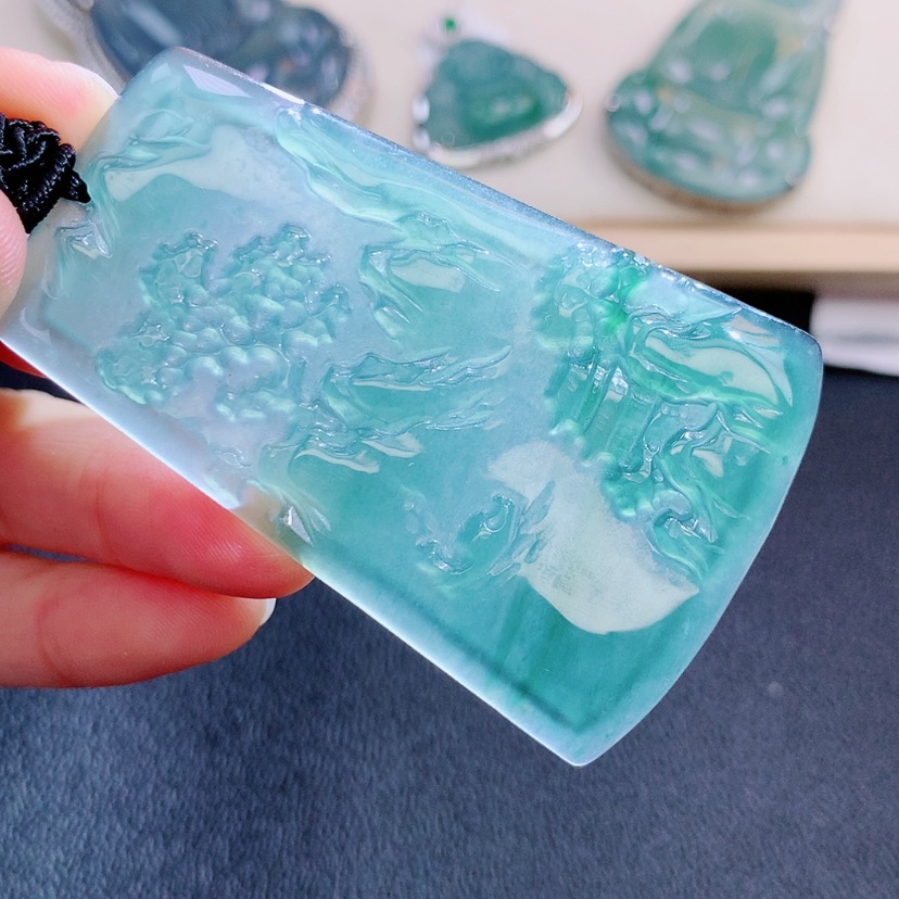 【闪购商品】翡翠颈饰未镶嵌翡翠