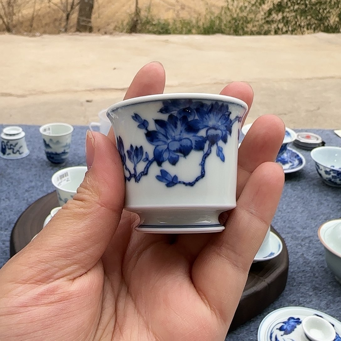 和君君里咯厉害咯哩君君了咯