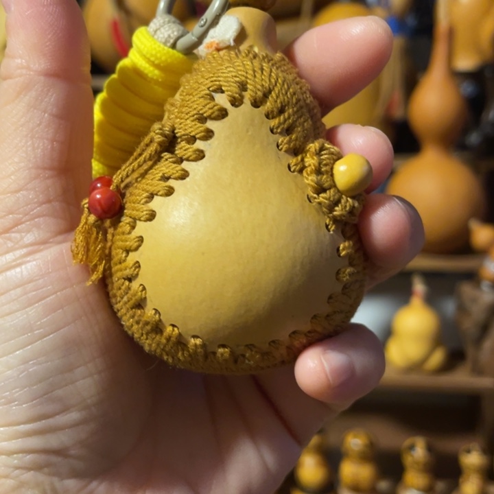 特价福利不退不换