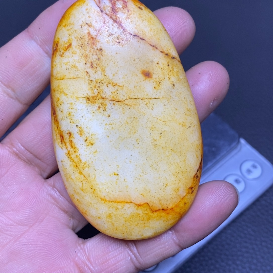 和田玉（糖玉）未镶嵌挂件