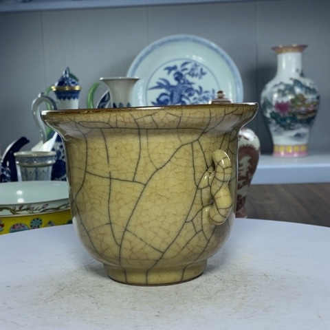 瓷片吴*满臻藏之所臻藏之处