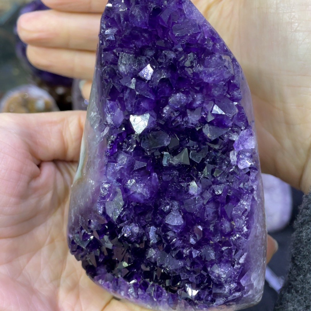 未镶嵌紫晶大型摆件（非配饰）