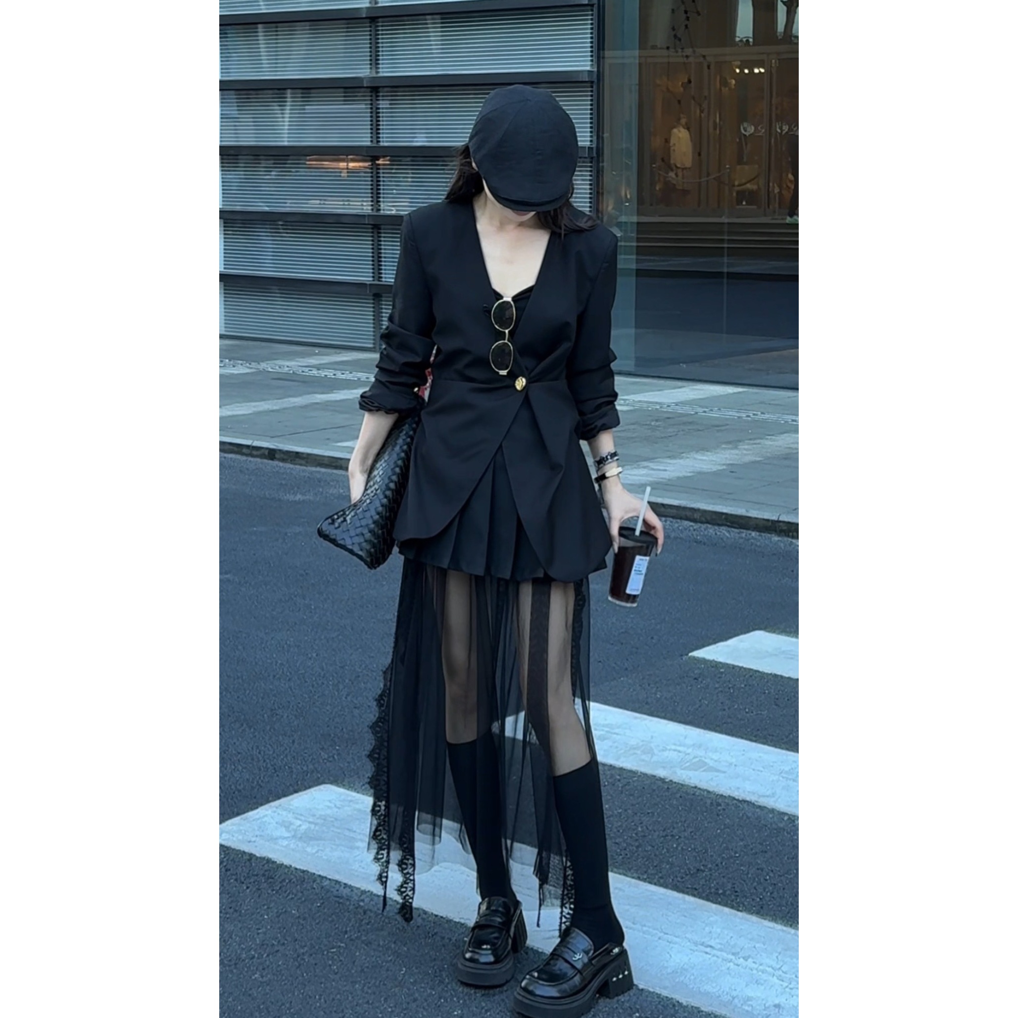 玲子【罗兰西服】深圳南油舒适高级感显瘦金扣西装080268