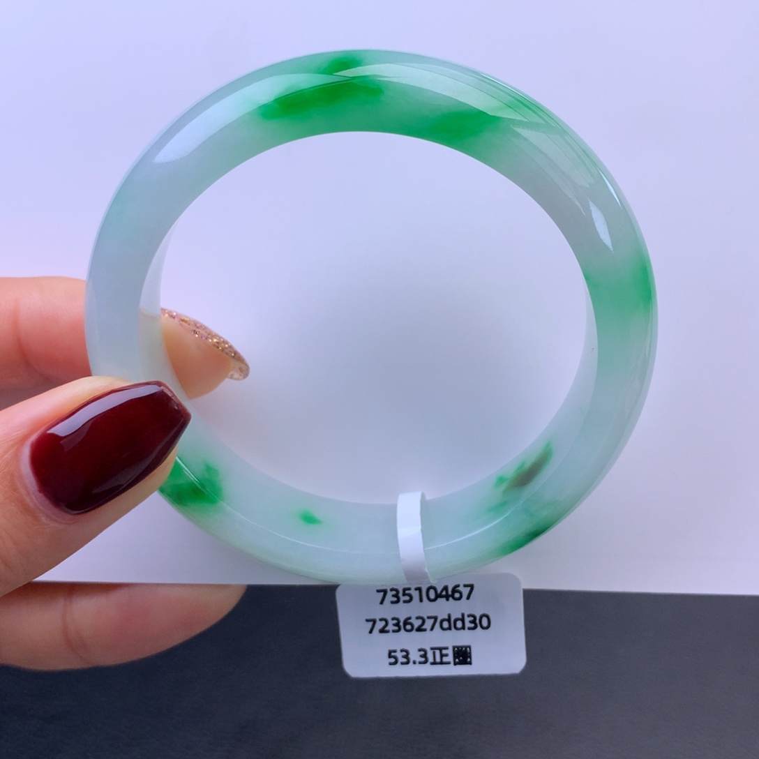 翡翠未镶嵌手镯细糯化飘翠手镯（细纹）