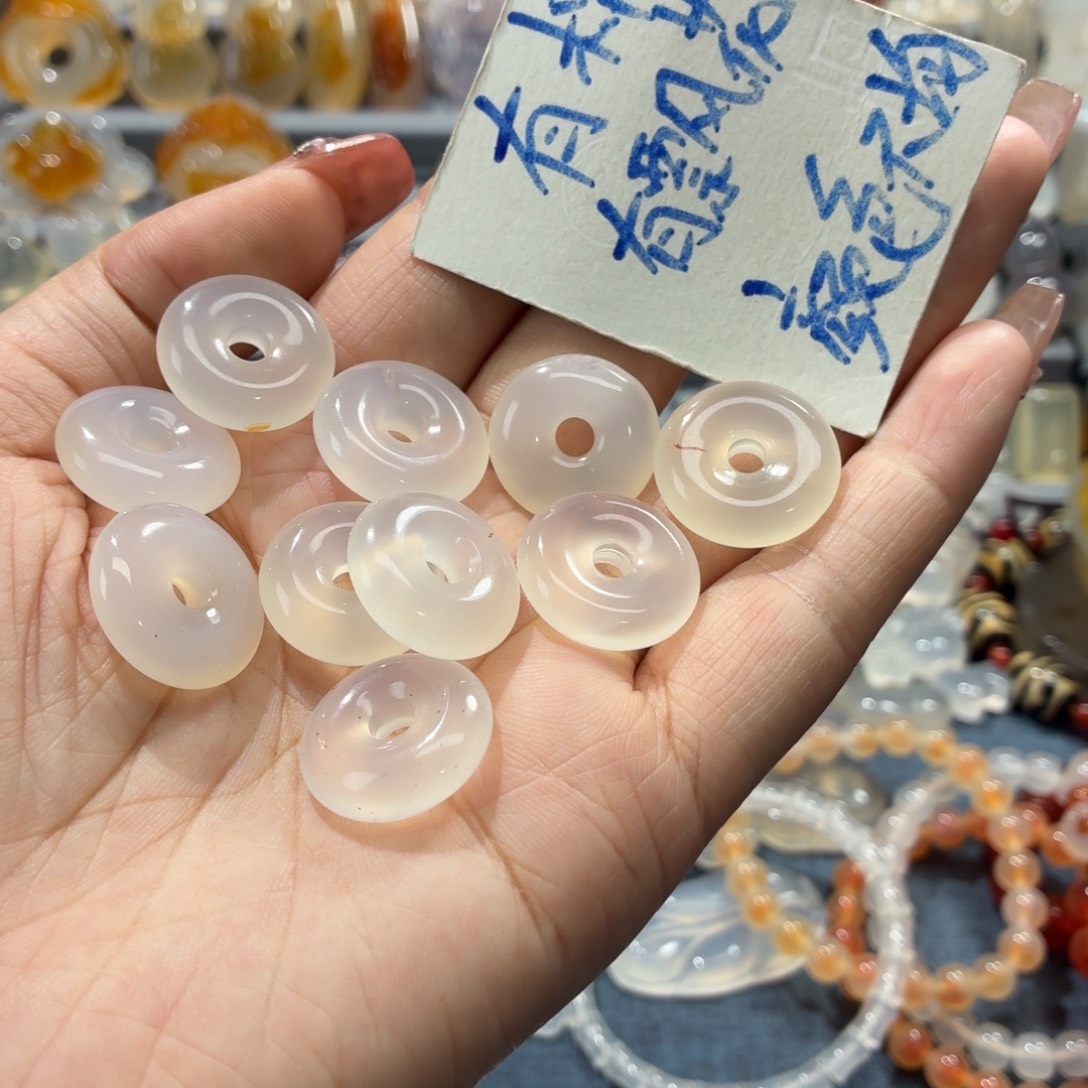 玛瑙/玉髓未镶嵌吊坠(不含链)