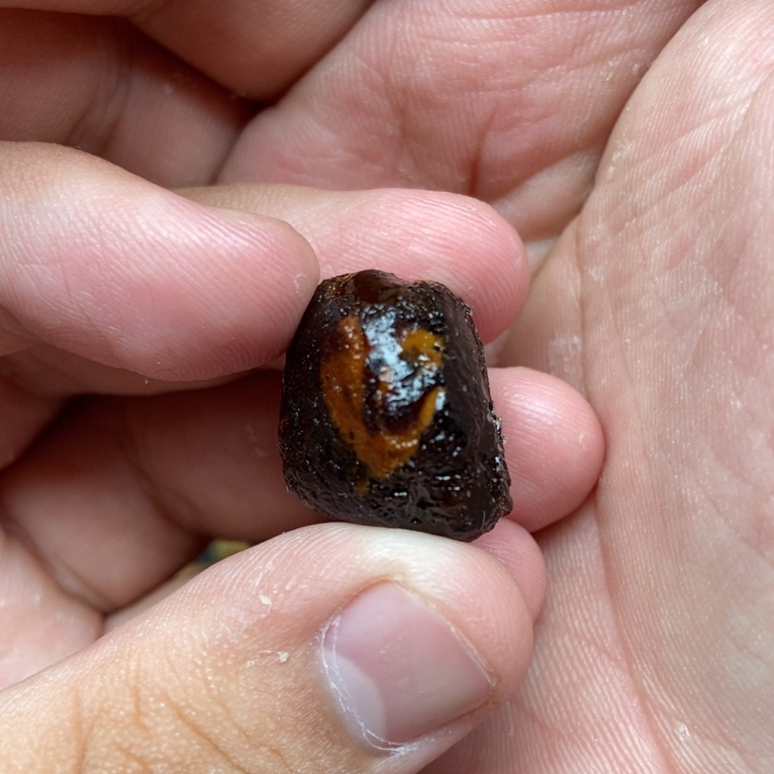 定制琥珀未镶嵌定制