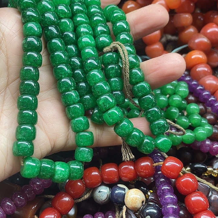 M***Y玛瑙/玉髓未镶嵌颈饰