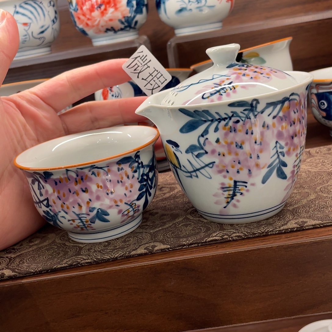 釉下手绘茶具微瑕