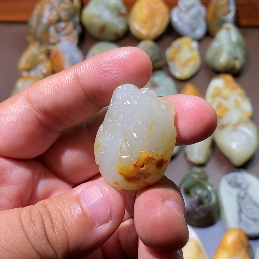 【闪购商品】和田玉颈饰未镶嵌青**城