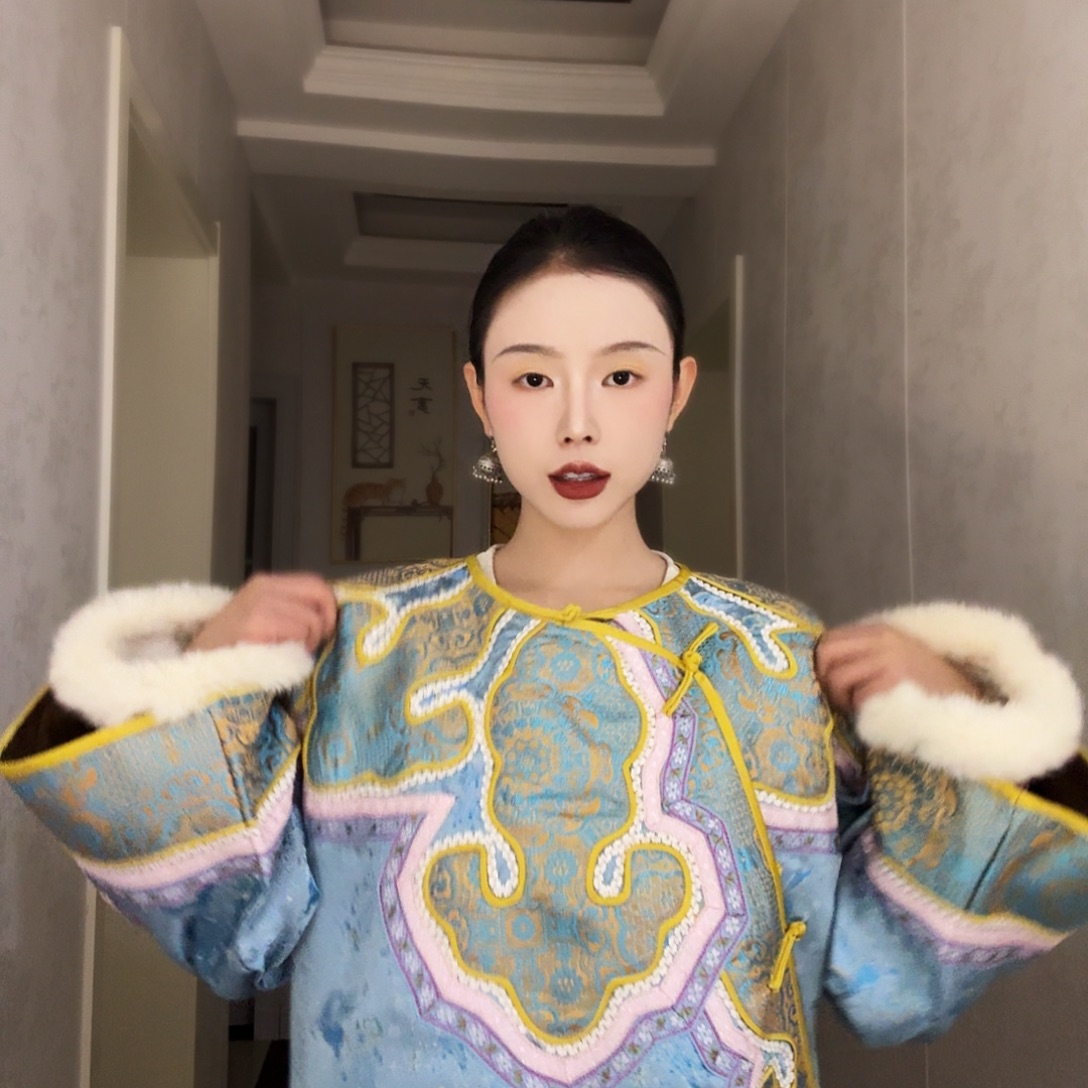 W***B羊羔毛福利专拍链接