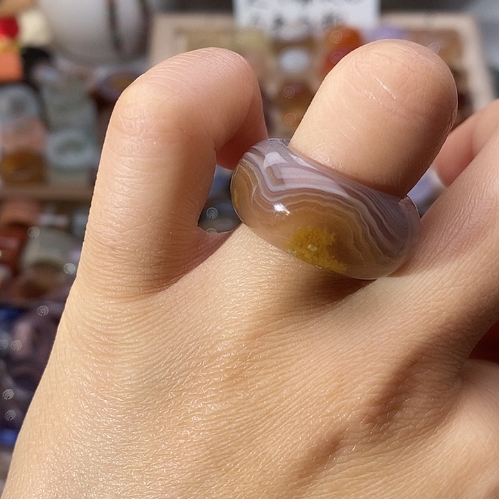 玛瑙/玉髓未镶嵌戒指A 56不退换港18内径18.3瑕