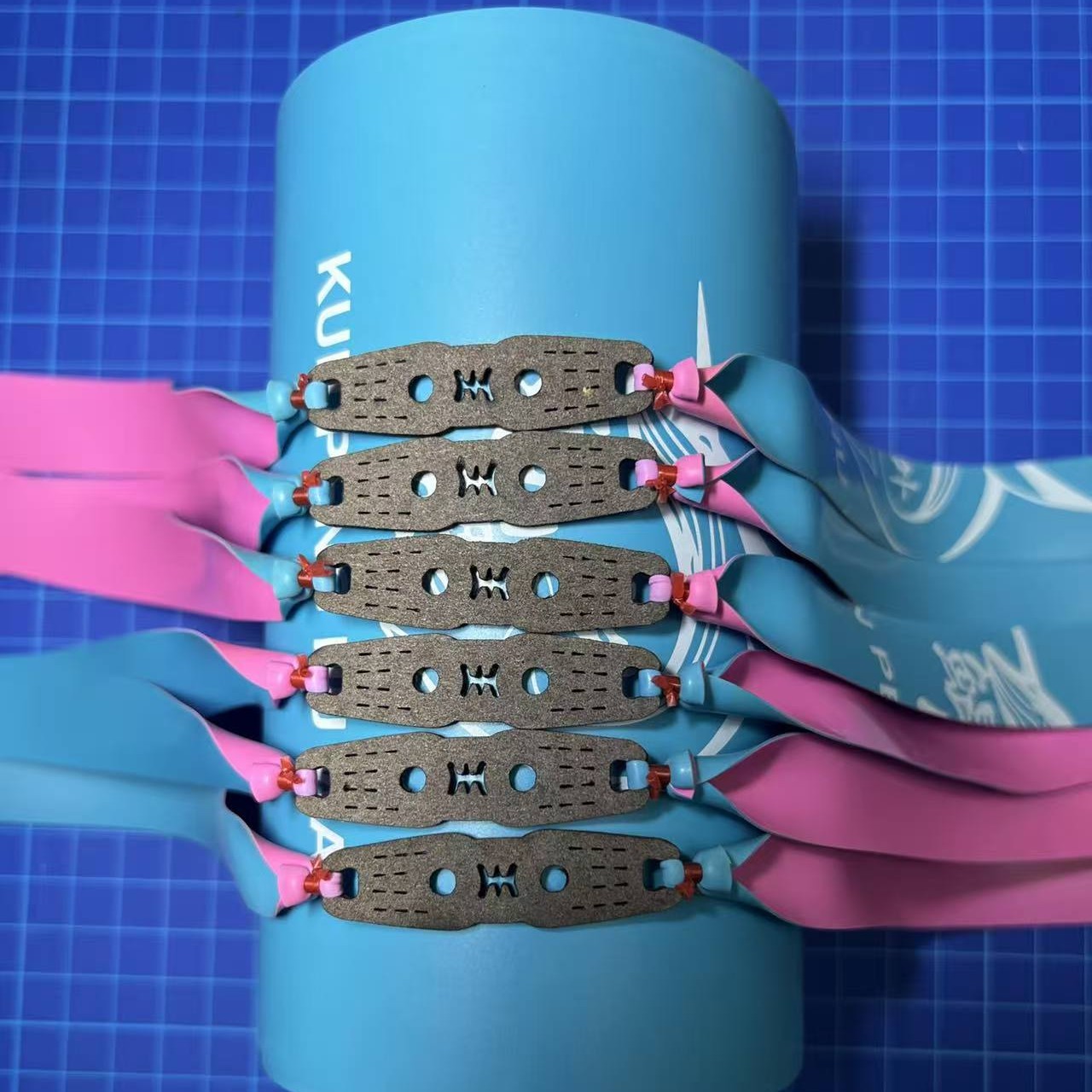 正品鲲鹏户外竞技适用高弹力防冻耐磨不泄力弹弓扁皮筋