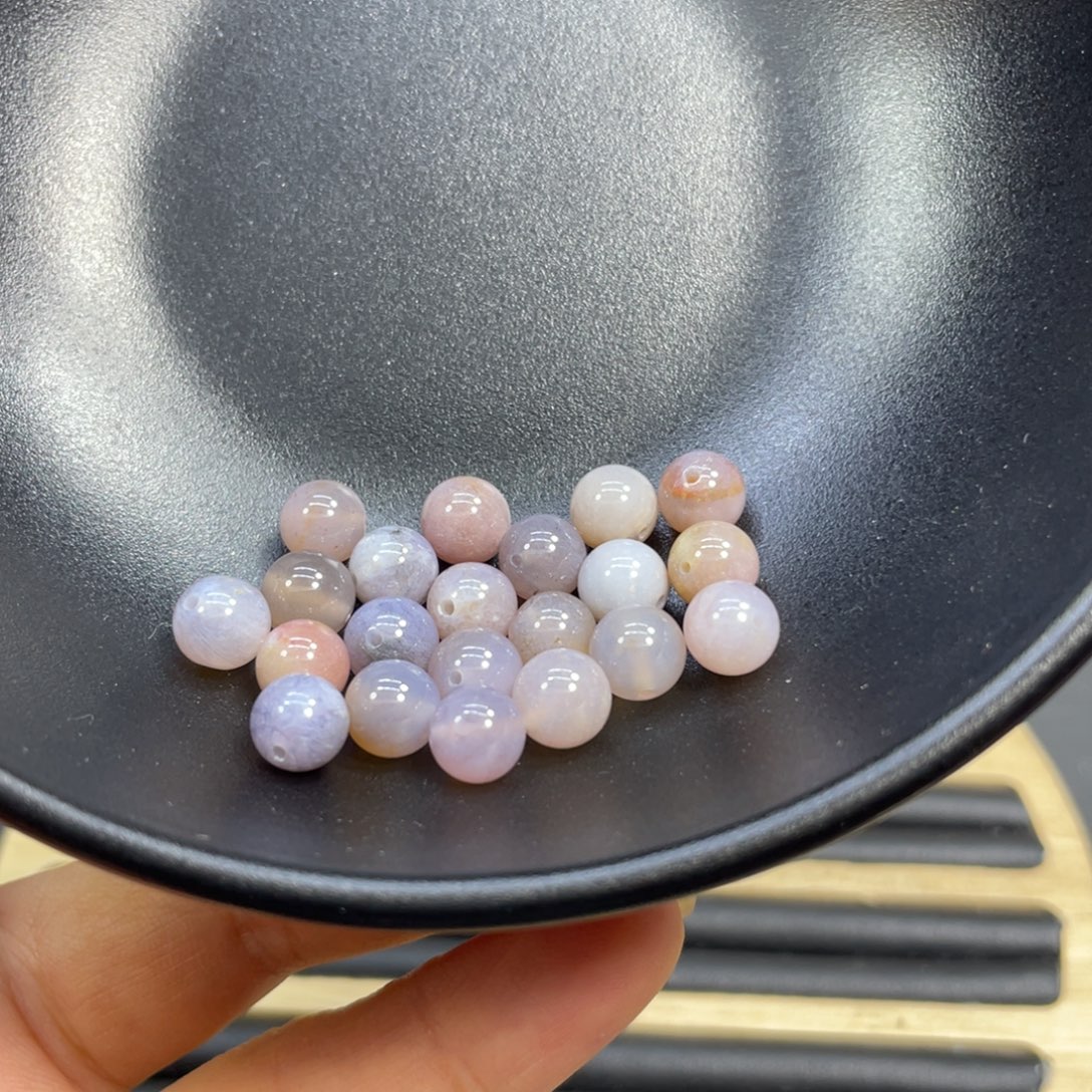 一***秋硅化玉未镶嵌颈饰k2