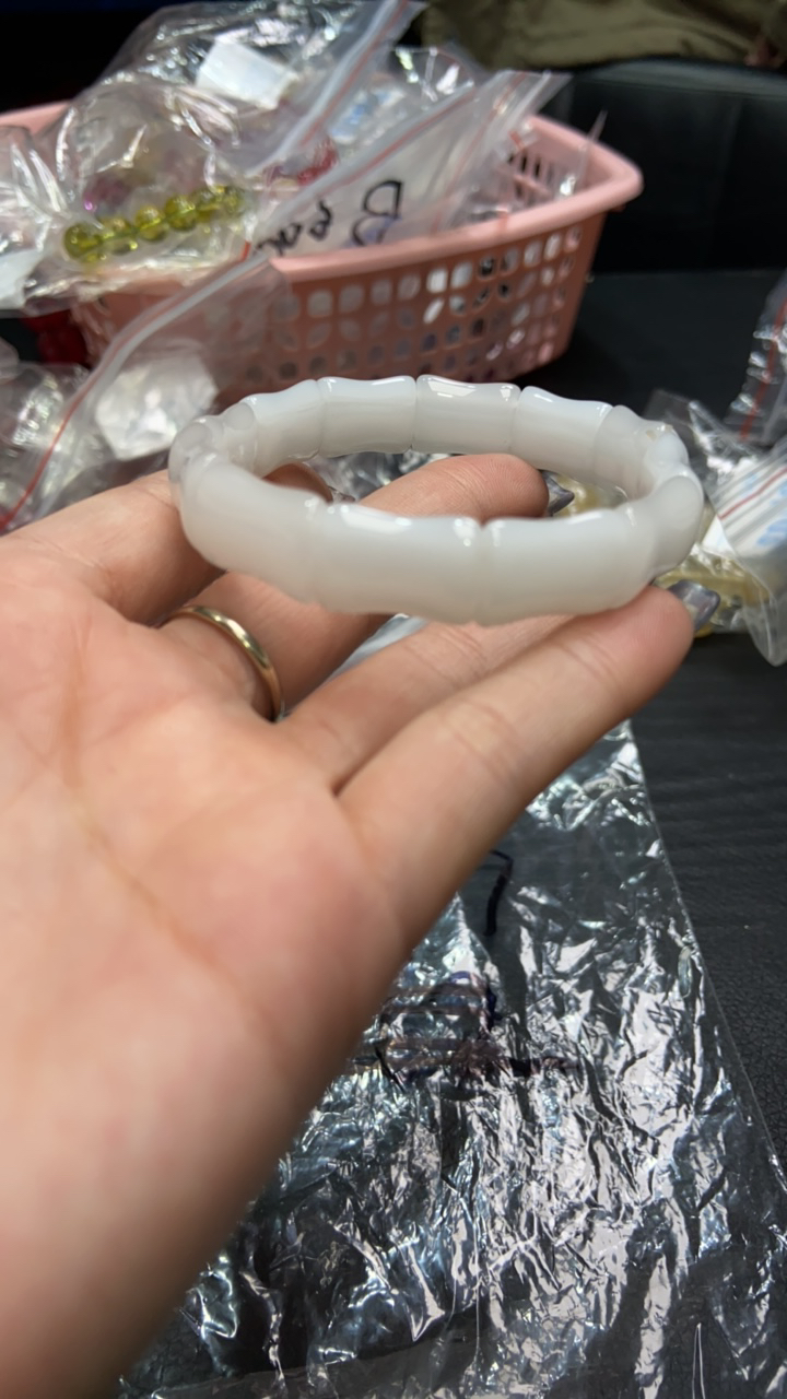 B  47脂白 竹节手牌