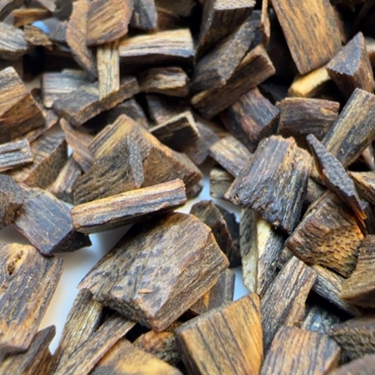 沉香摆件海南蓝宝石沉水原料30克