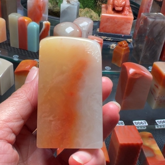 老挝石均*红黄白结晶冻