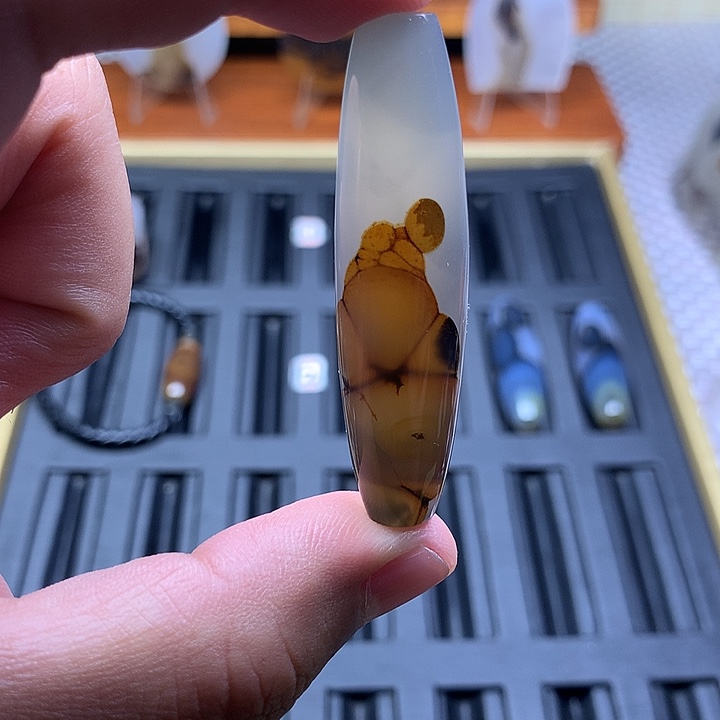 未镶嵌颈饰玛瑙/玉髓