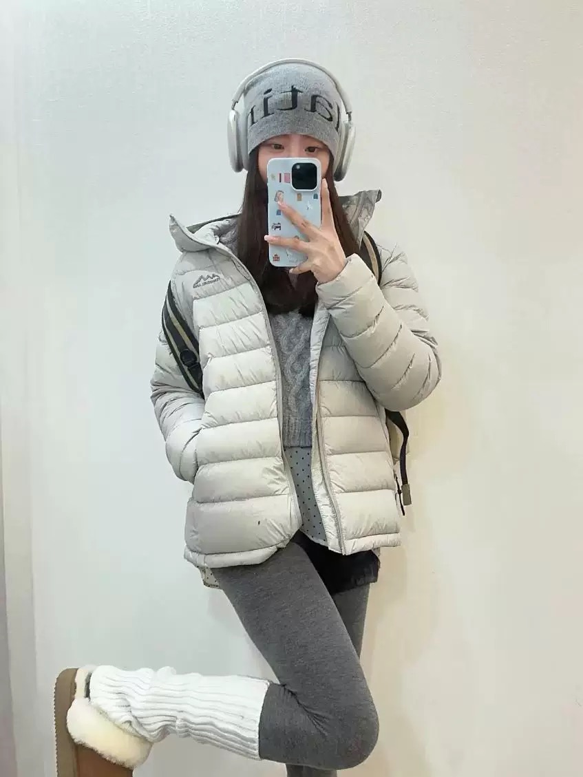 2025年新款情侣款排骨内胆连帽白鸭绒羽绒服小个子女轻薄秋冬外套