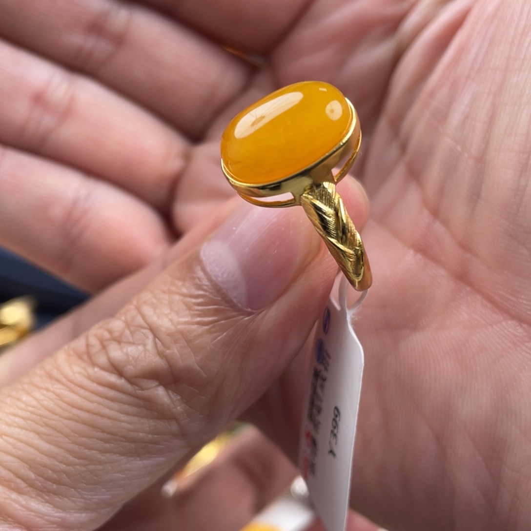 蜜蜡戒指银S925镀金镶嵌