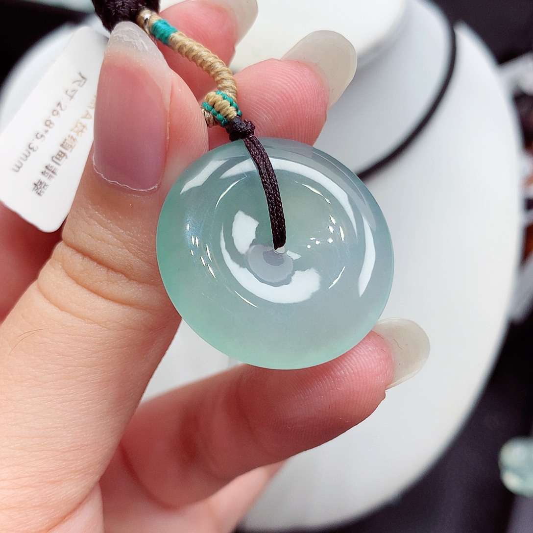 翡翠未镶嵌颈饰翡翠52，26.8/5.3