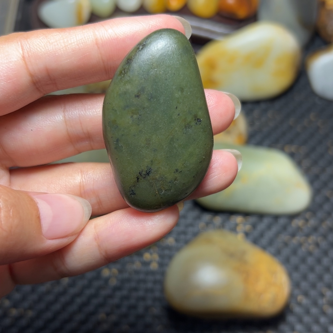 未镶嵌和田玉挂件A36