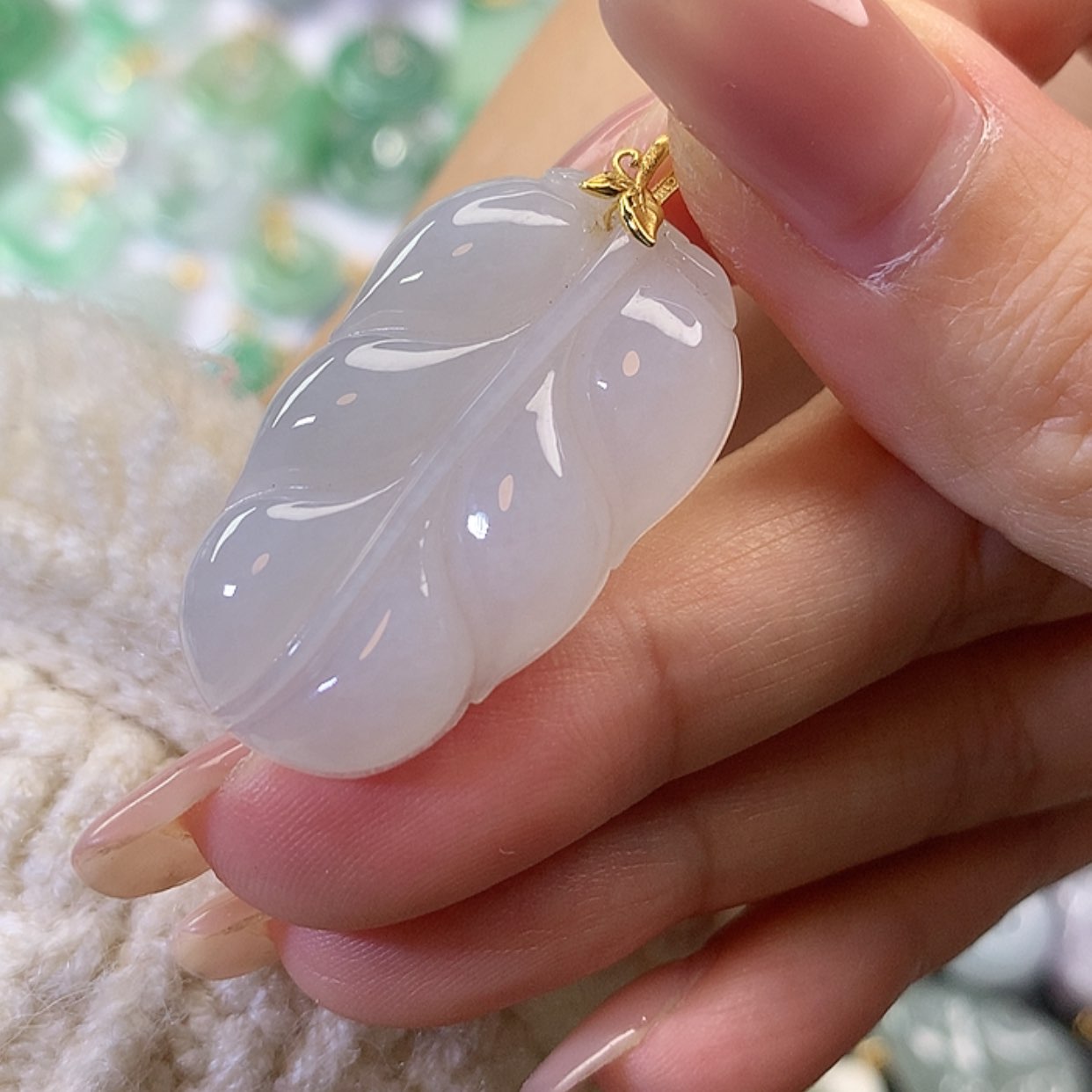 【闪购商品】翡翠吊坠(赠链)18K金镶嵌