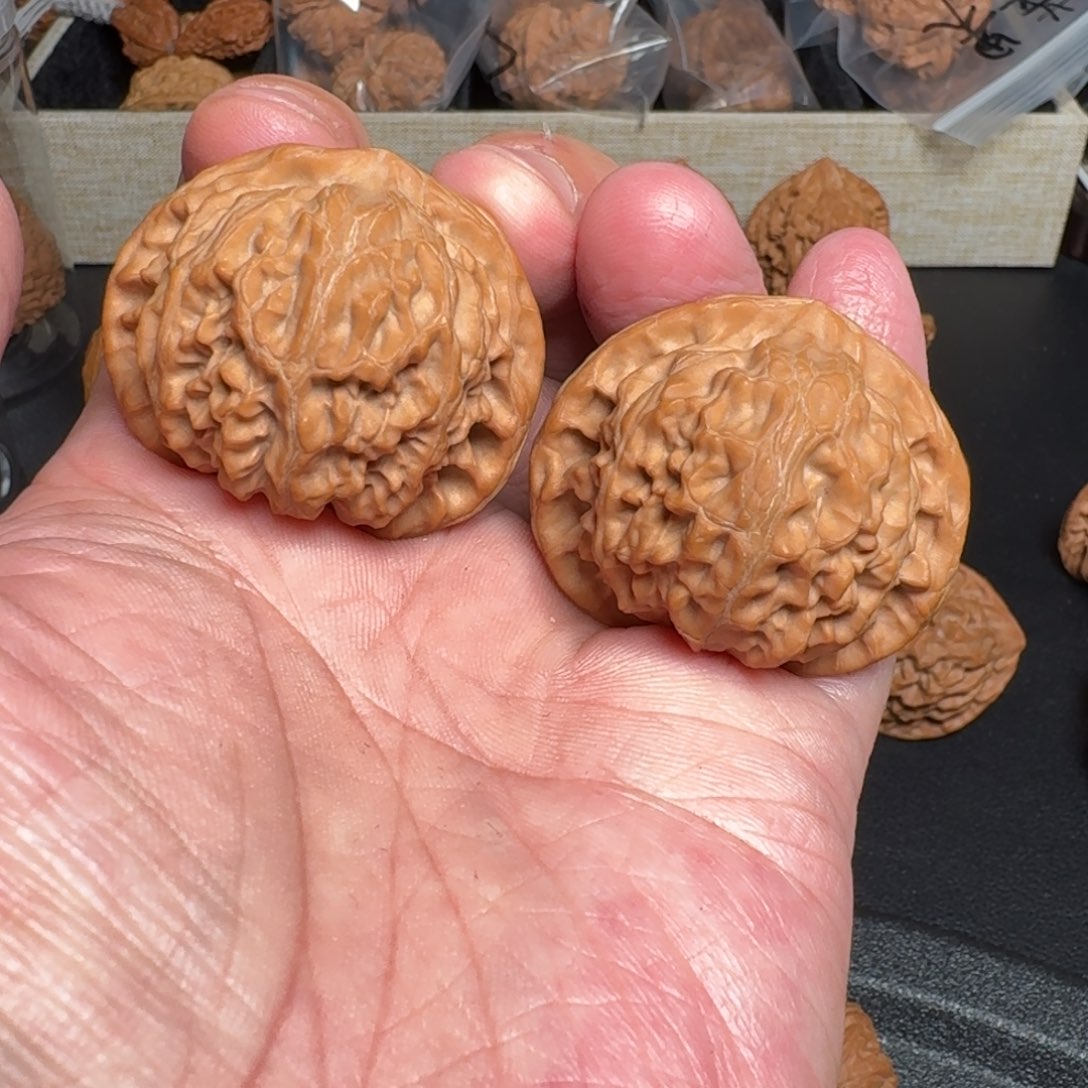 吊坠文玩核桃宫灯 尺寸41