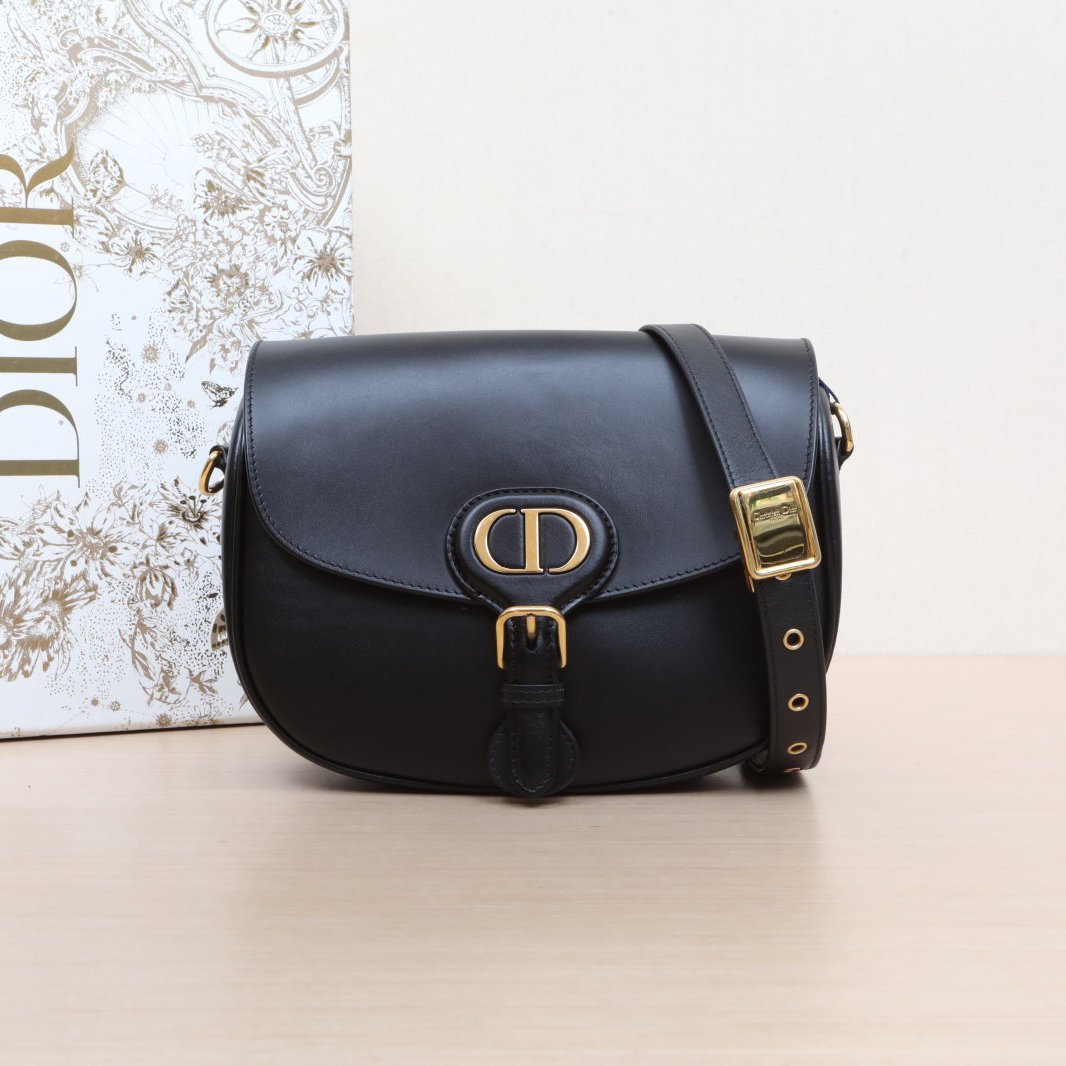 95新 DIOR/迪奥 【娇】Dior Bobby单肩包 金扣 2020 P205437019