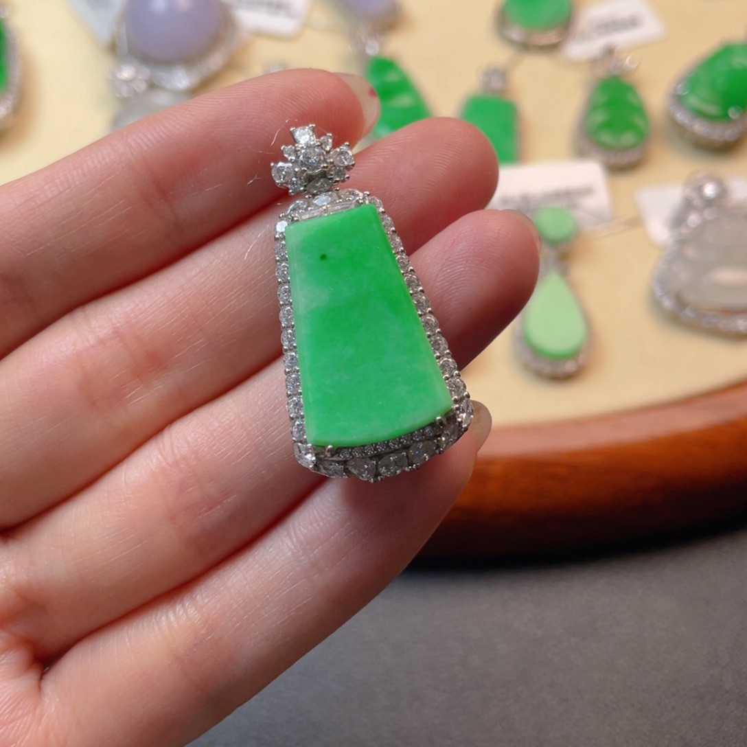 翡翠吊坠(不含链)银S925镶嵌