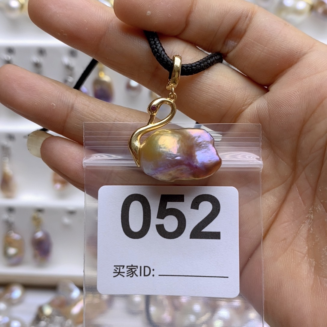 淡水珍珠颈饰银S925镶嵌52
