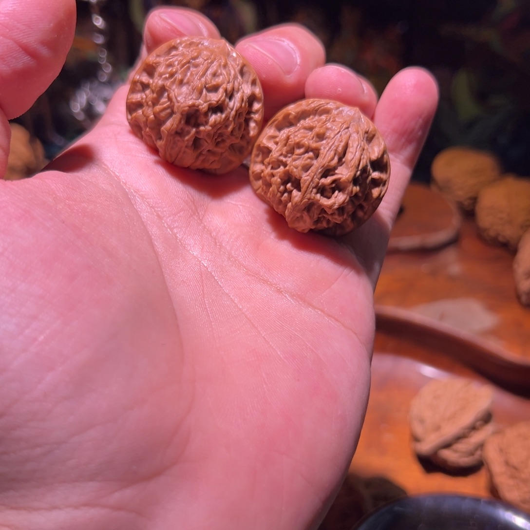 吊坠文玩核桃33精修手捻虎头一对