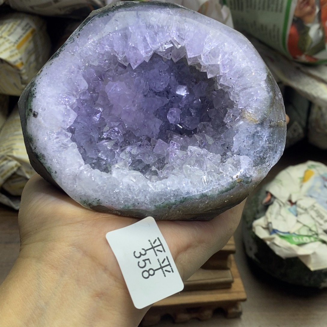 水晶大型摆件（非配饰）未镶嵌