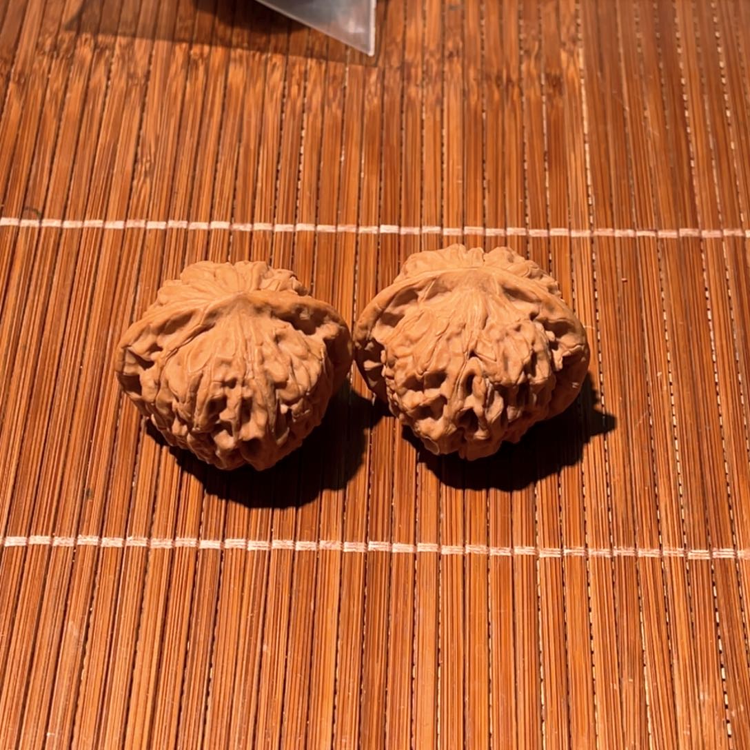 大***鱼吊坠文玩核桃嘎嘎嘎嘎