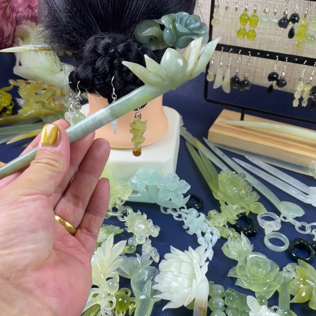 蛇纹石玉发饰未镶嵌