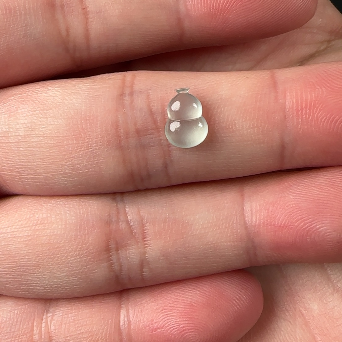 定制翡翠未镶嵌天然缅甸A货翡翠葫芦