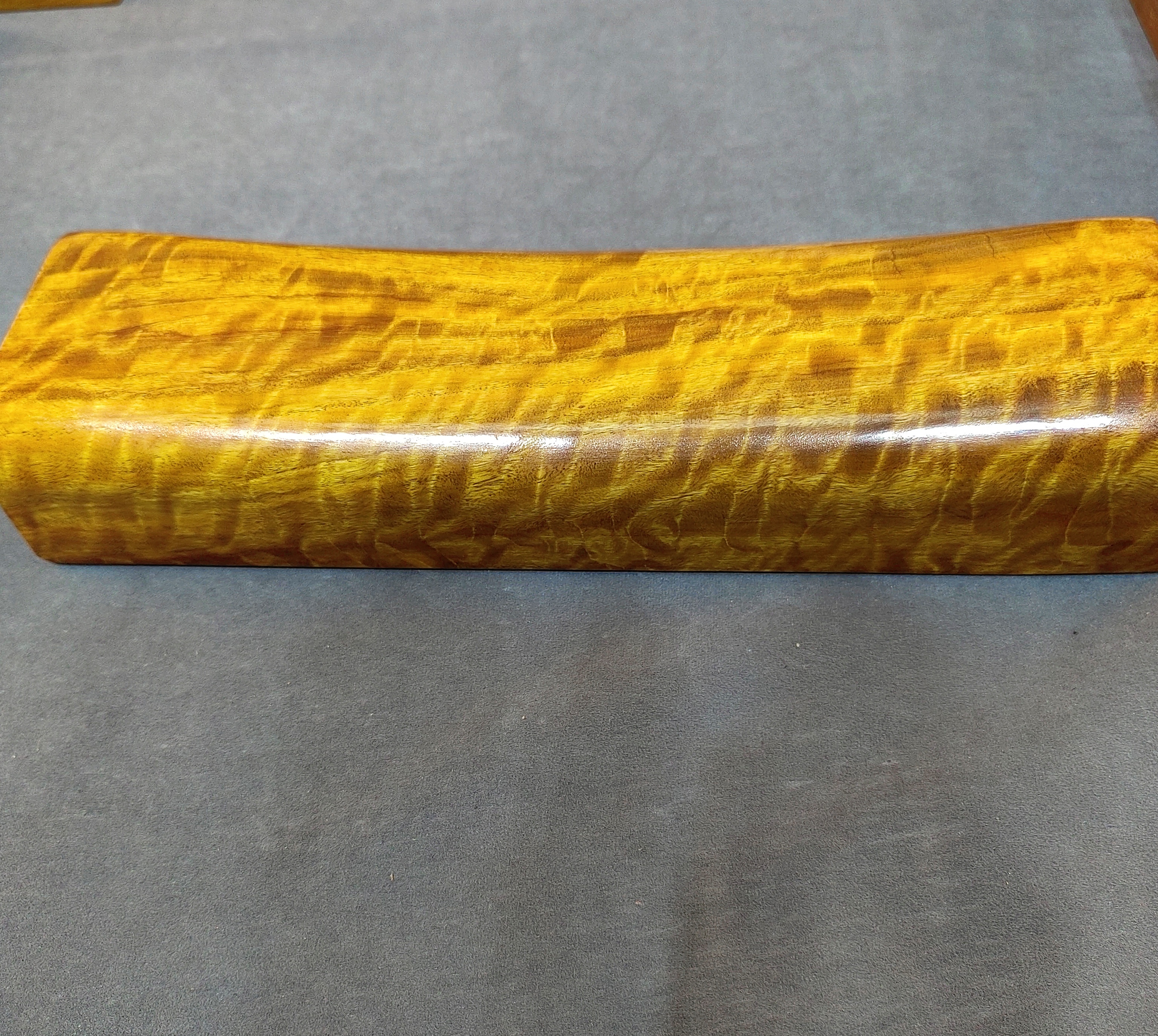 水波纹颈椎枕保健木枕睡眠实木护颈枕以直播间为准枕头家用实心