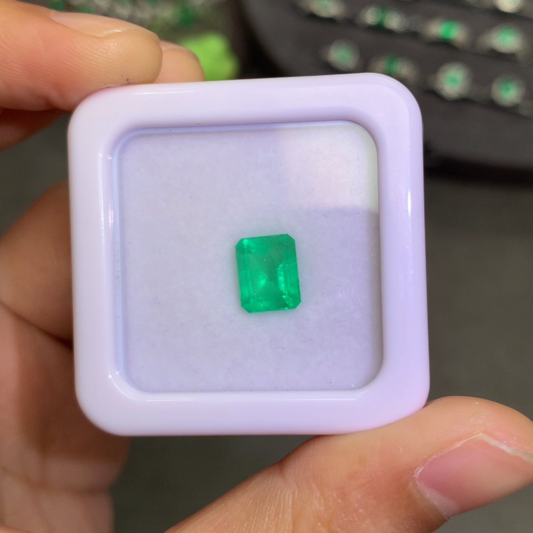 祖母绿裸石未镶嵌顺**水2.26ct哥伦比亚