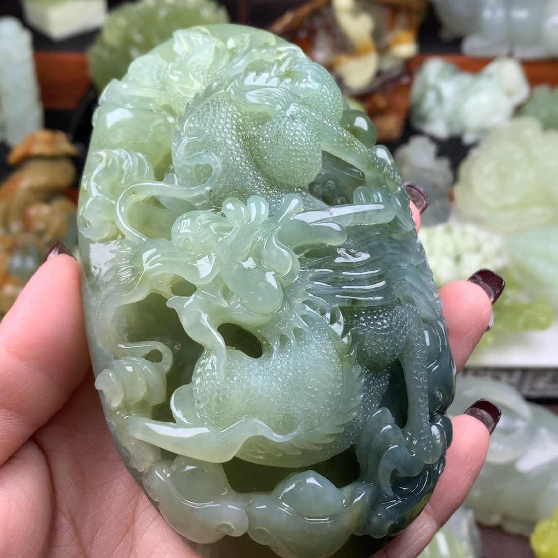 岫玉手把件未镶嵌