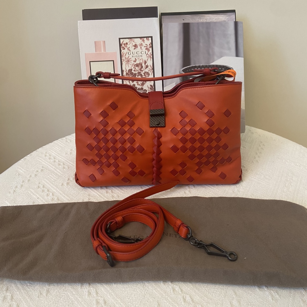 95新 BOTTEGA VENETA/葆蝶家 橘色编织 手提包