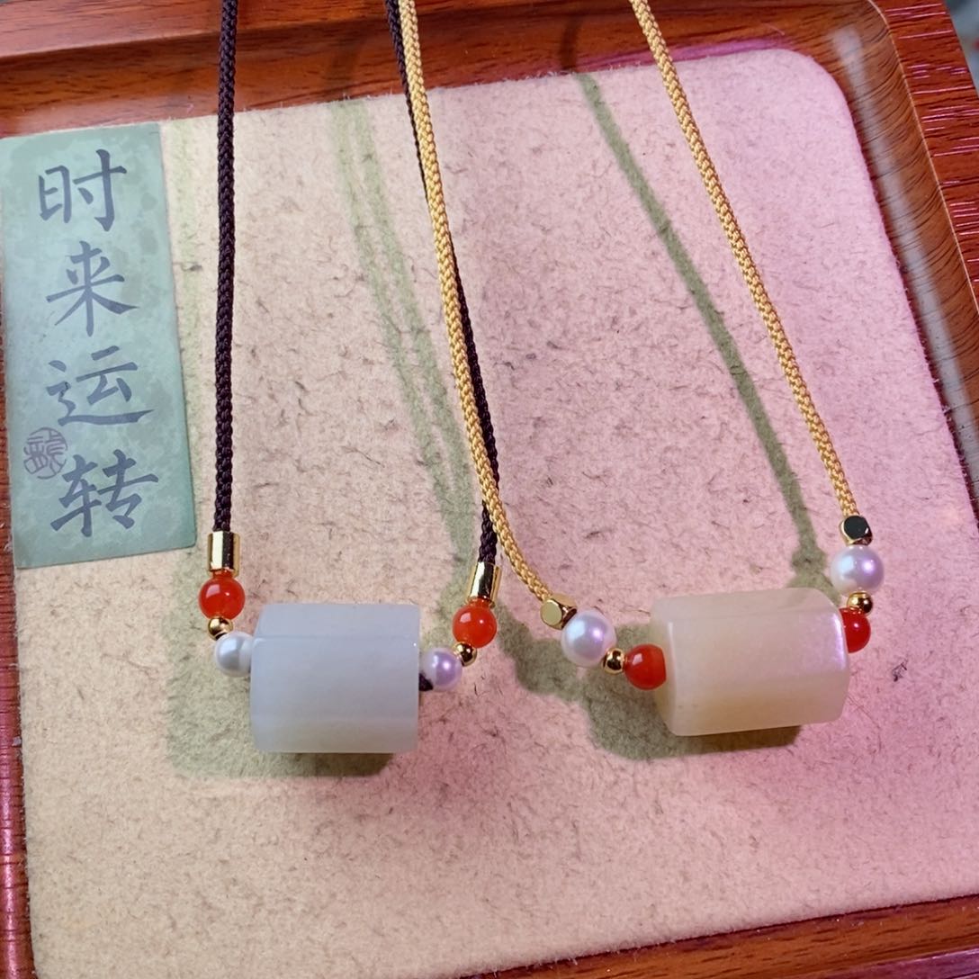 和田玉颈饰未镶嵌单个