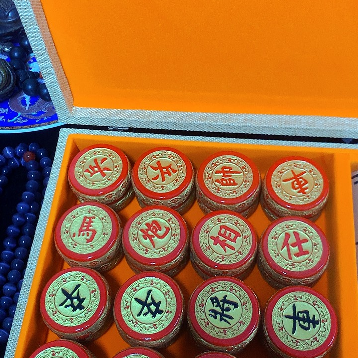 织绣要不你先去吧我在外面等