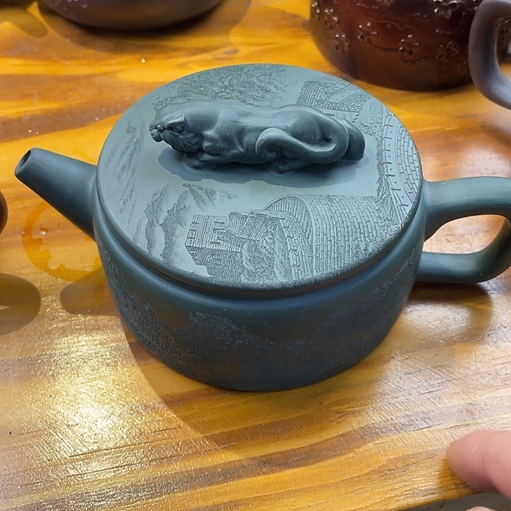 紫砂茶壶处理一把