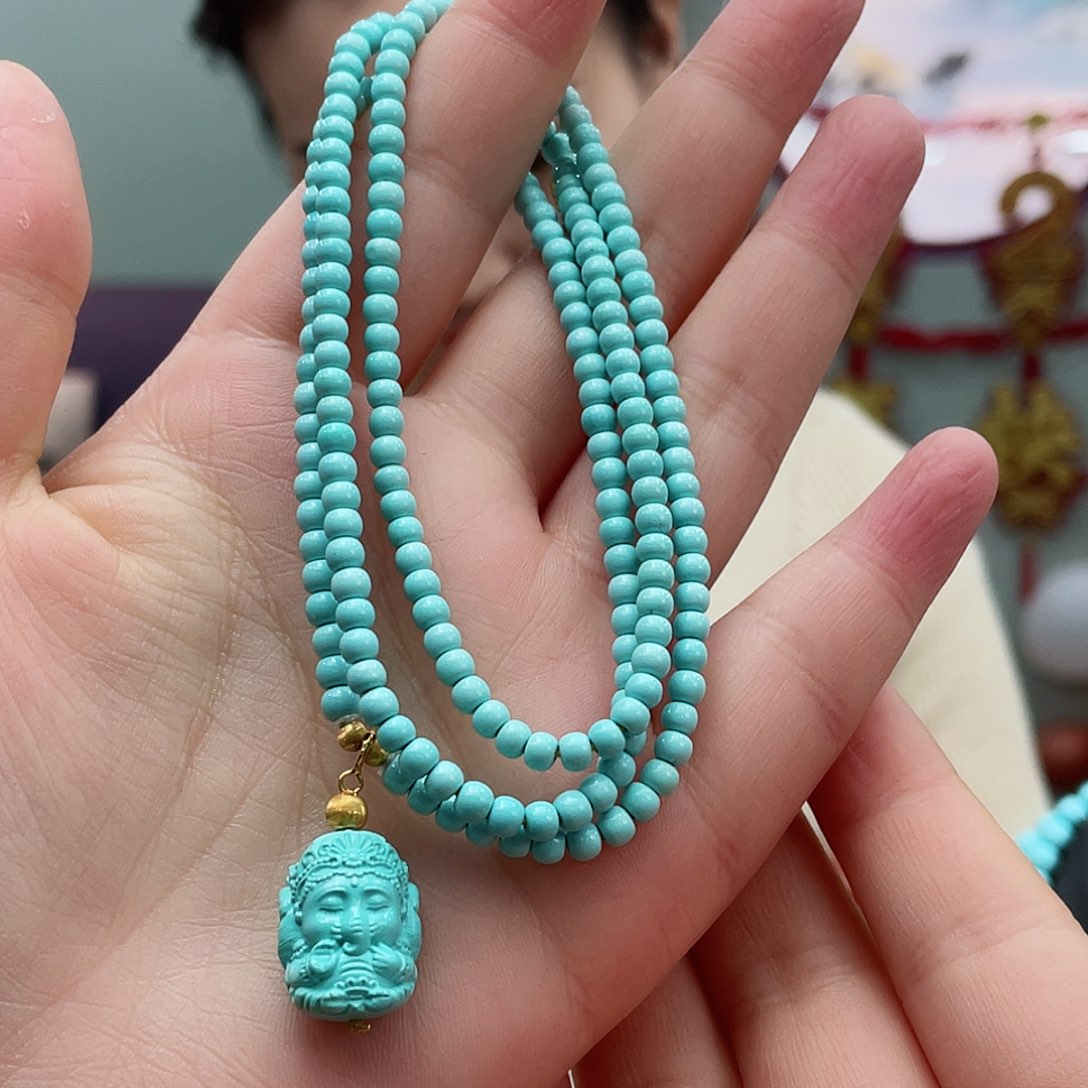 绿松石颈饰18K金镶嵌