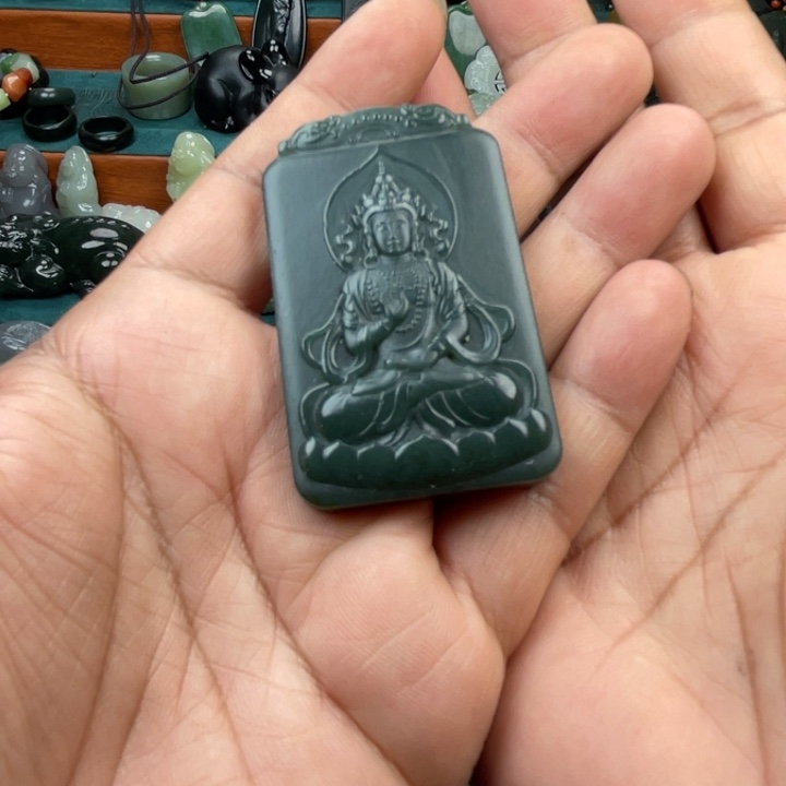 和田玉未镶嵌吊坠(不含链)